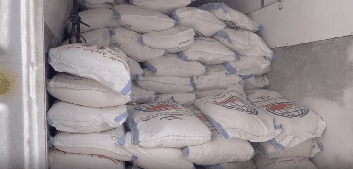1,000 Bags of Flour Delivered to Gaza.